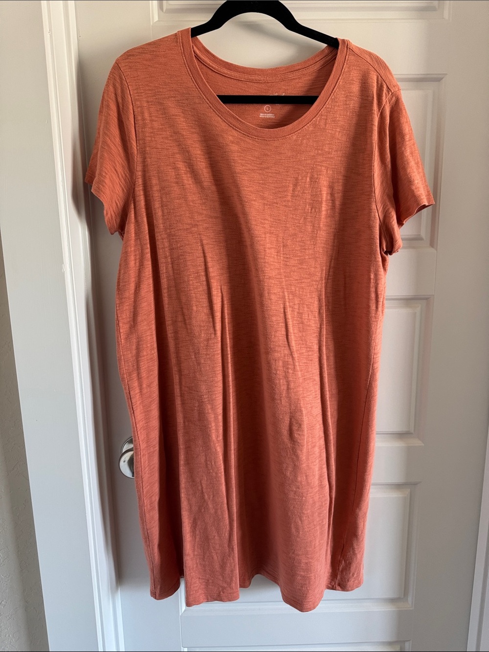 Universal Thread Short Sleeve Tunic Dress in Terracotta